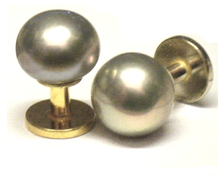 Silver Pearl 10.5mm Buttonhole